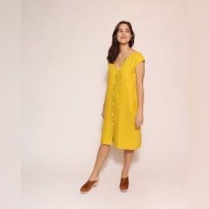 Esby Malia Linen Button Front Shift Dress